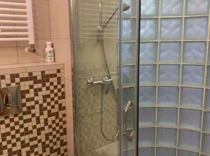 Malva Sun Dog Friendly With Garden Daire *