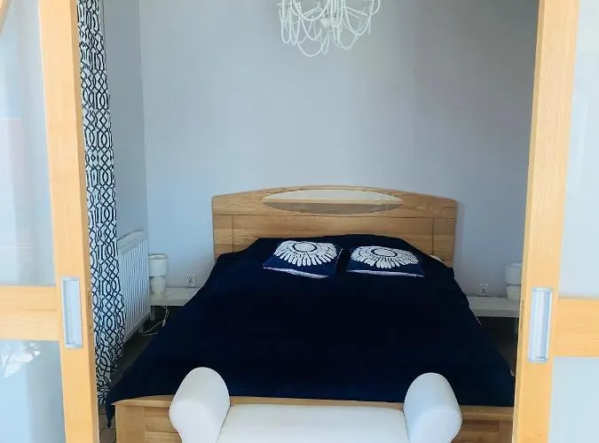 Malva Sun Dog Friendly With Garden Daire *